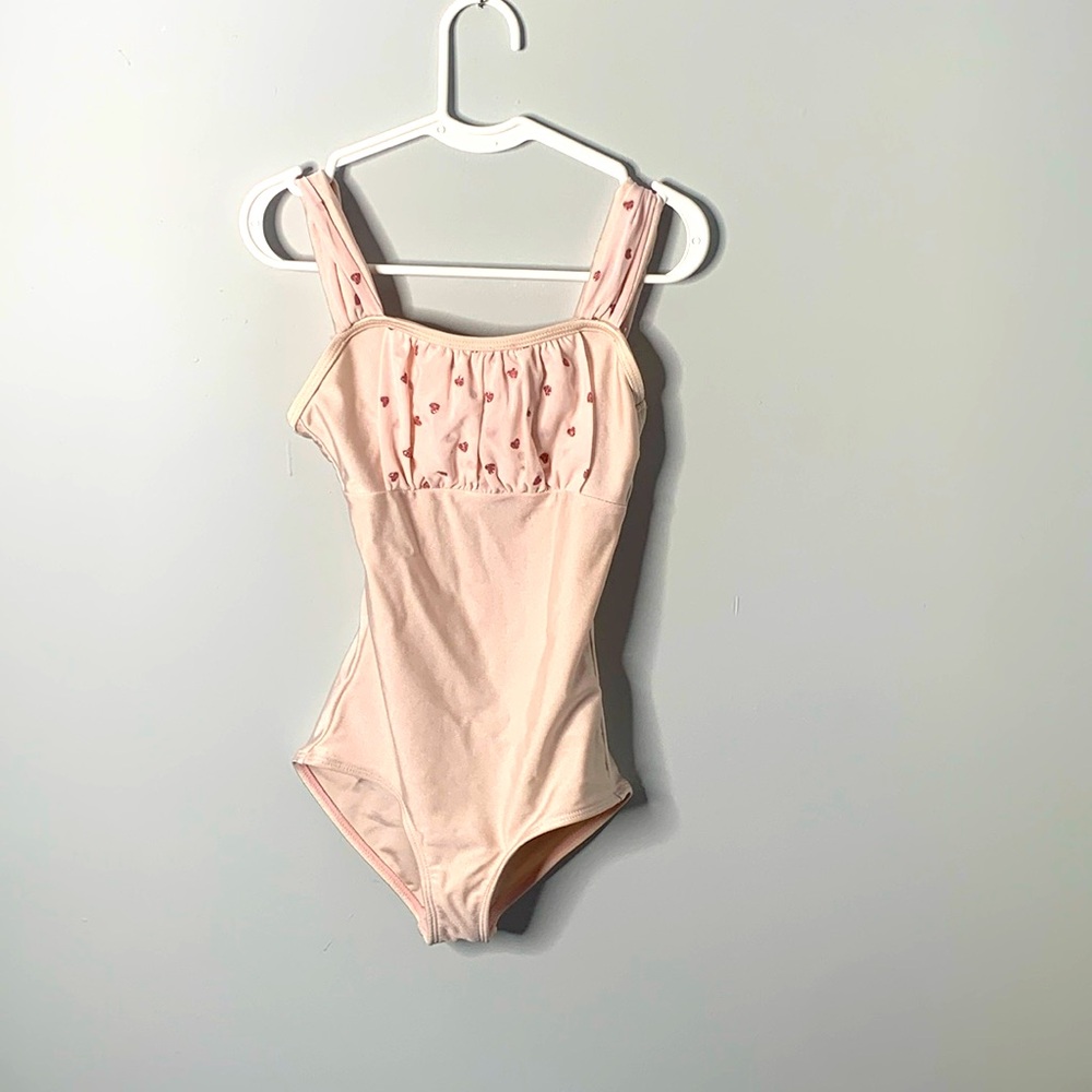 Girls pink leotard